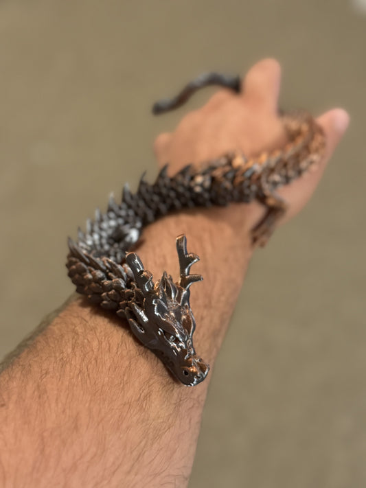 Flexible Dragon - Fidget Toy - Desk Decoration