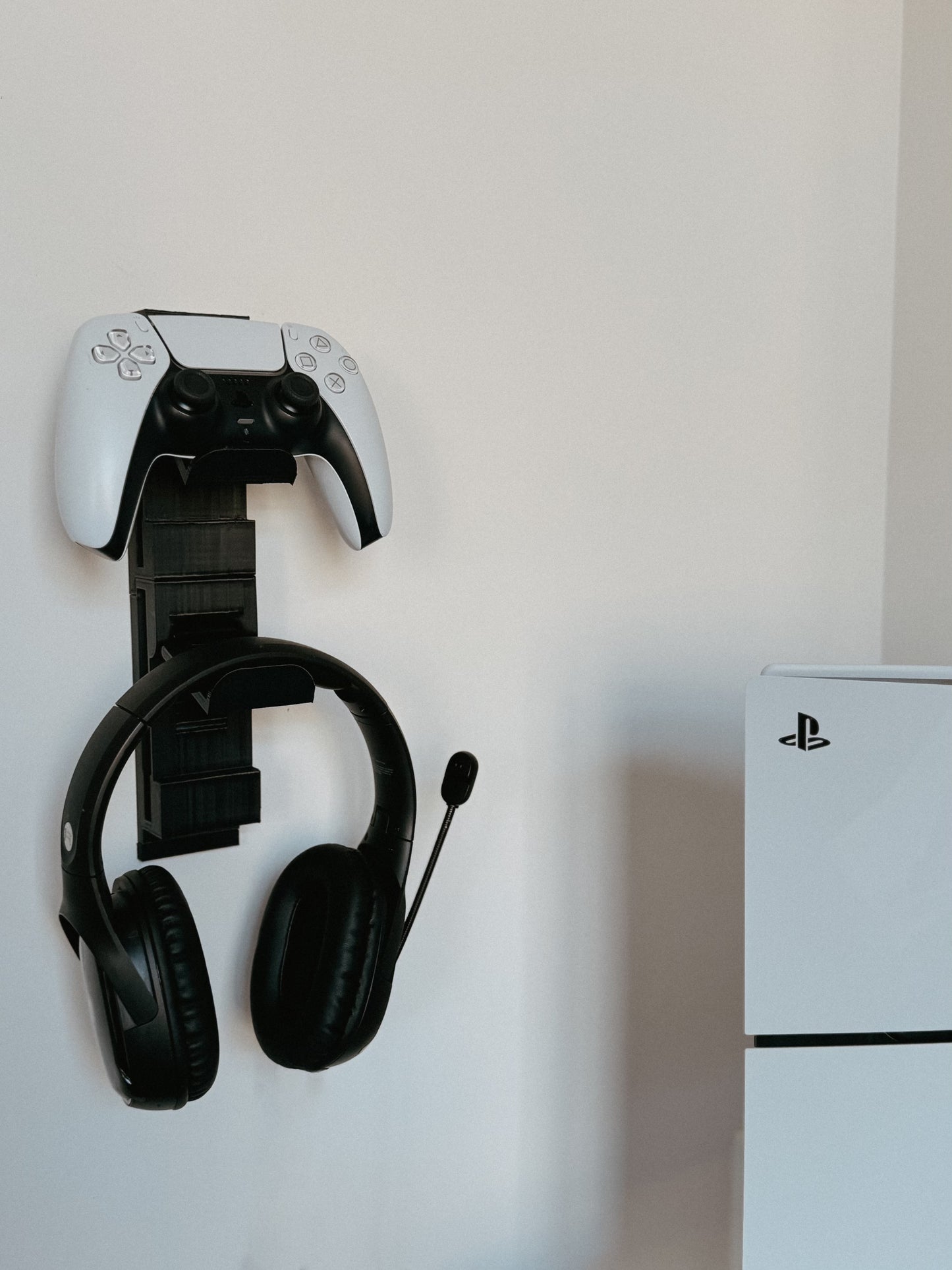 Controller Holder - Wall Mounted